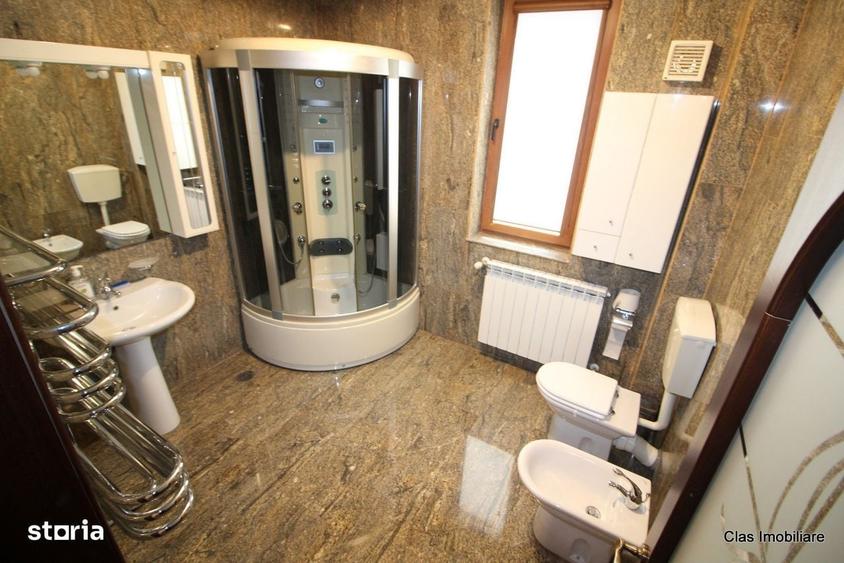 Casă cu 4 camere în Central