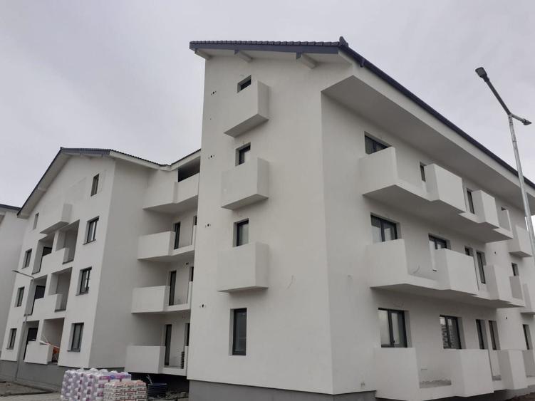 Apartament cu 2 camere decomandat în Mihai Viteazul
