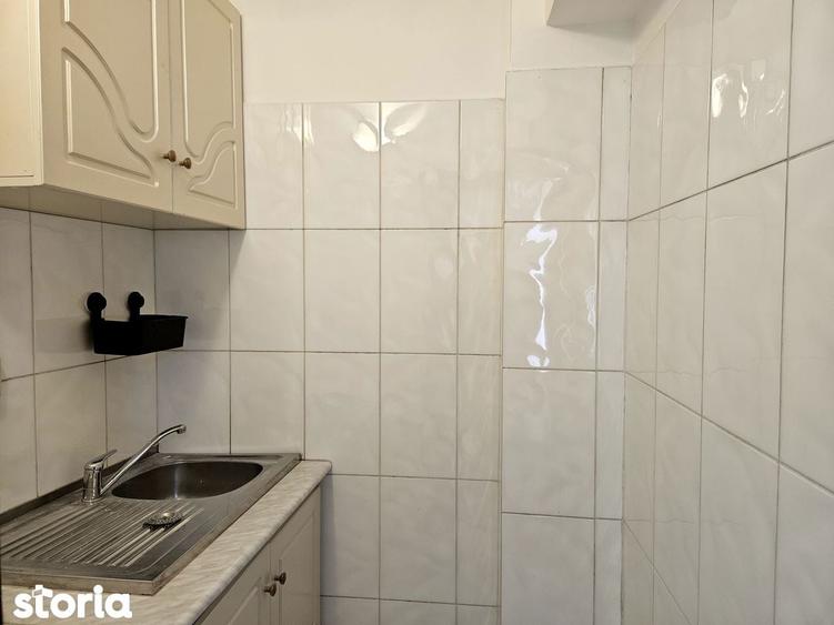 Spațiu comercial, de 87 mp, în Nerva Traian
