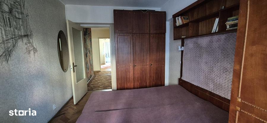 Apartament cu 3 camere în Central