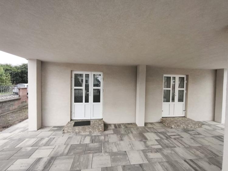 Duplex cu 2 camere cu Canalizare în Exterior Nord