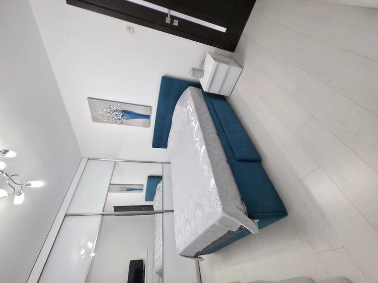 Apartament cu 3 camere semidecomandat în Gorjului