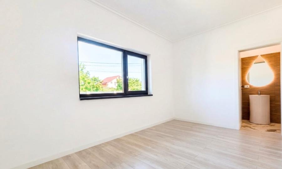 Casă individuală cu 4 camere cu Teren 416 Mp în Breazu