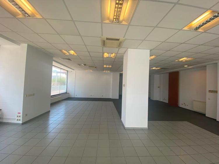 Spațiu comercial, de 164 mp, în Bucureștii Noi