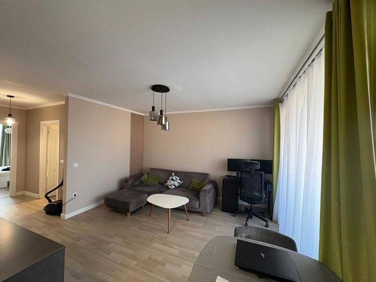 Apartament cu 2 camere decomandat, mobilat în Andrei Mureșanu