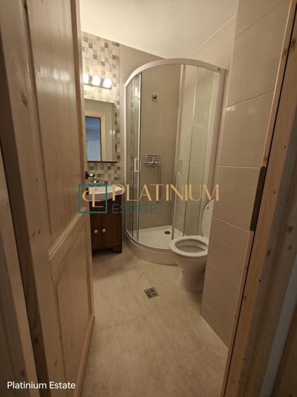Apartament cu 4 camere decomandat, mobilat în Aradului