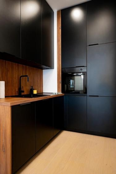 Apartament cu 2 camere decomandat în Aviației