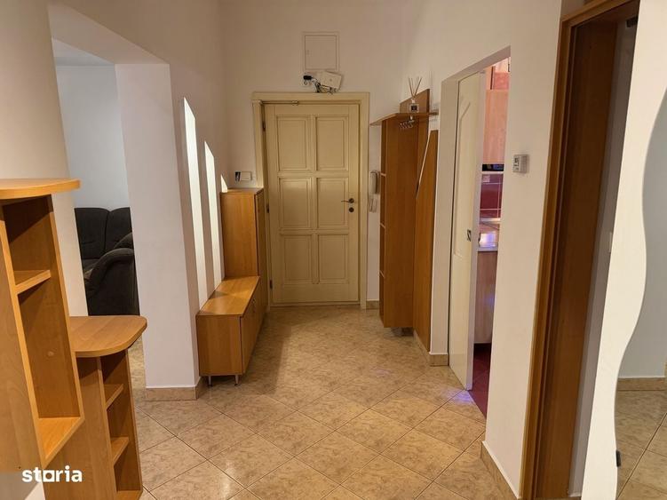 Apartament cu 3 camere în Someșeni
