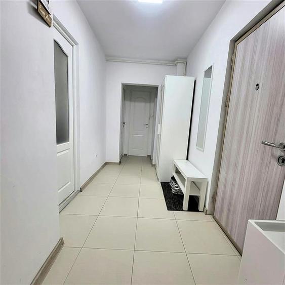 Apartament cu 2 camere decomandat, mobilat în Unirii Nord