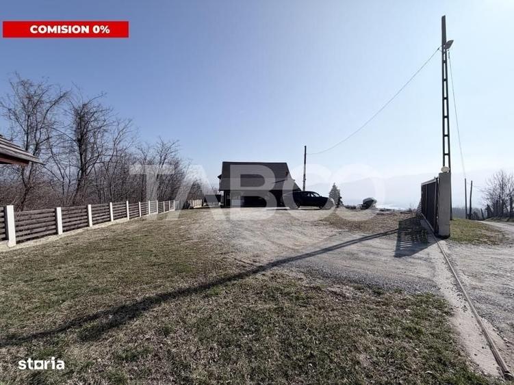 Casă cu 4 camere în Jiblea Veche