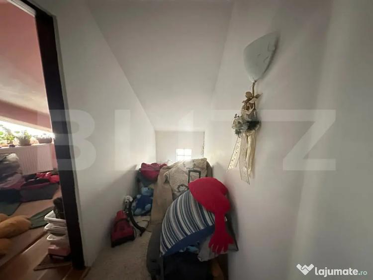 Casă cu 5 camere cu Teren 329 Mp în Bălcescu
