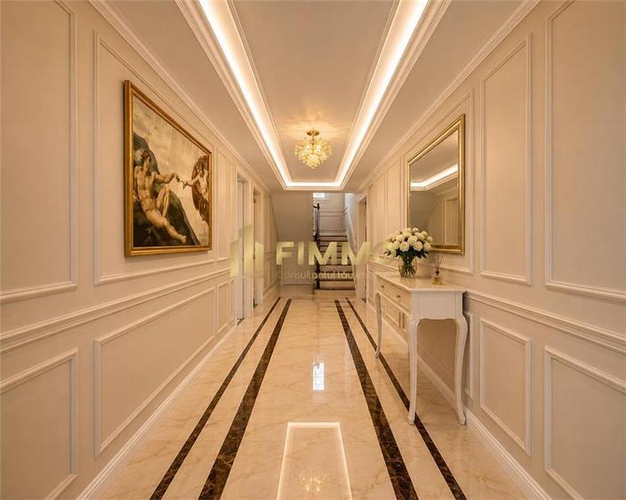 Casă individuală cu 4 camere cu Teren 950 Mp în Exterior Sud