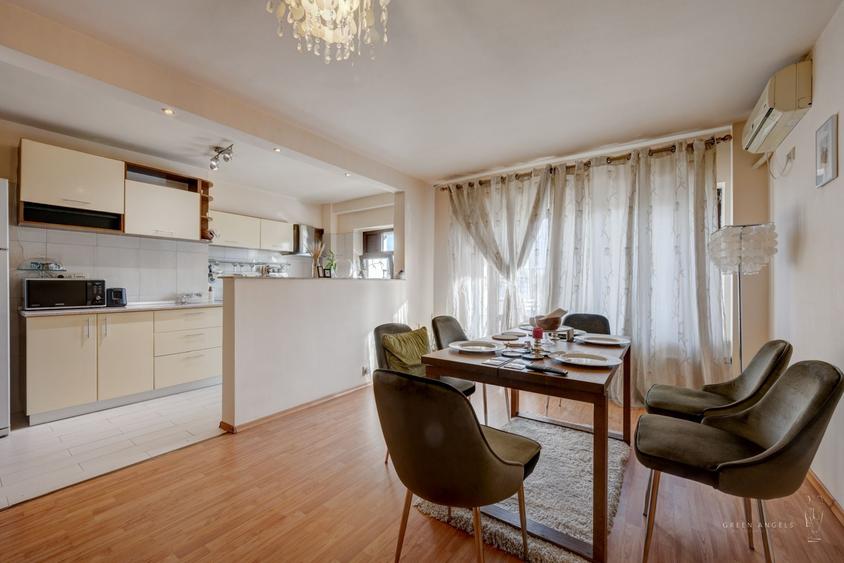 Apartament cu 4 camere decomandat în Unirii