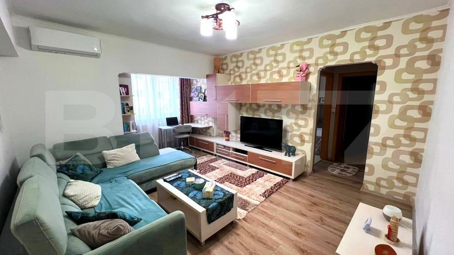 Apartament cu 3 camere semidecomandat, mobilat în Blaj — fotografia 3