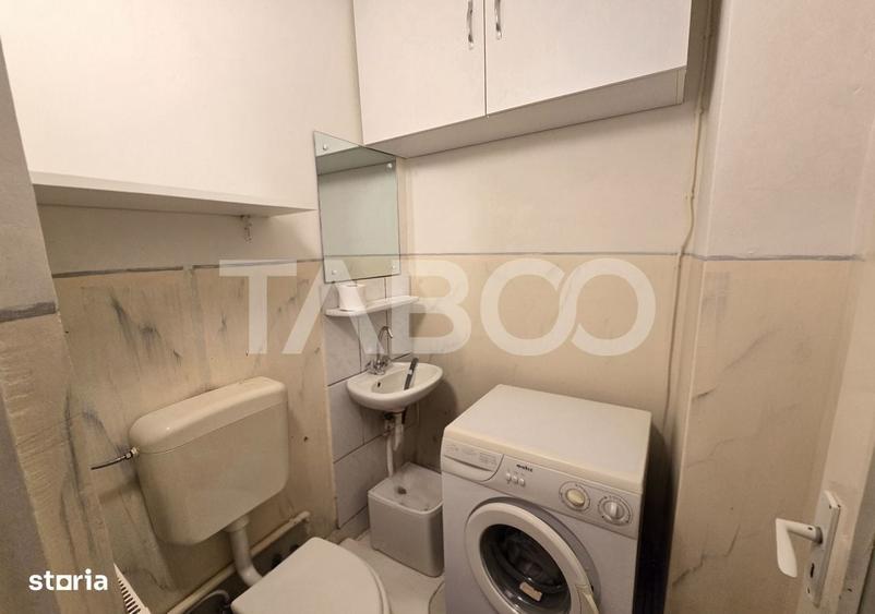 Apartament cu 3 camere decomandat în Terezian