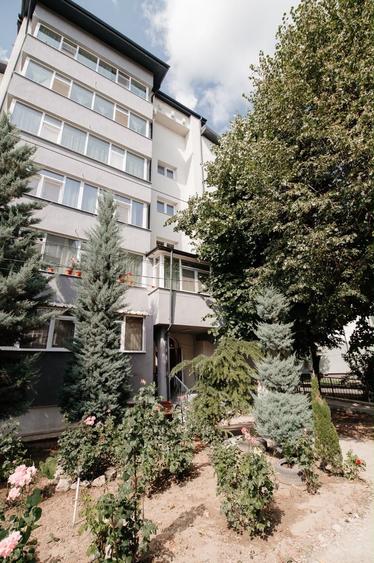 Apartament cu 3 camere decomandat în Lunca Cetățuii