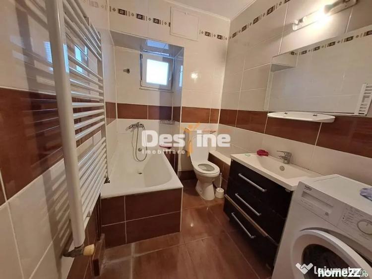 Apartament cu 3 camere decomandat în Dacia