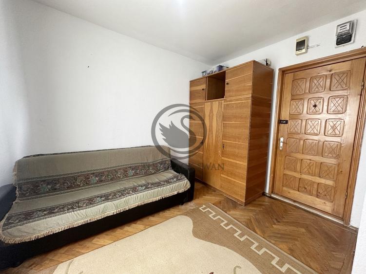 Garsoniera de vanzare | Zona Vest, Ploiesti | Comision 0% - 4