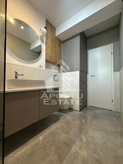 Apartament cu 2 camere decomandat, mobilat în Soarelui