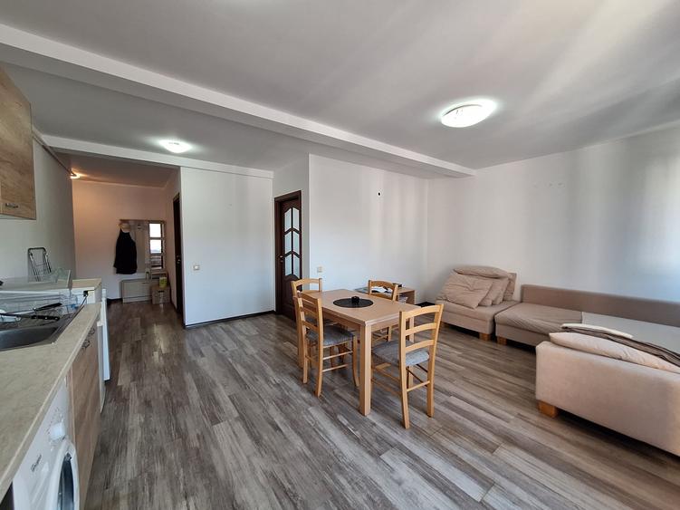 Apartament cu 2 camere semidecomandat, mobilat în Florești — fotografia 3