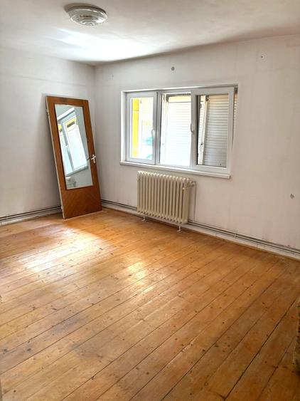 Apartament cu 4 camere decomandat în Nord