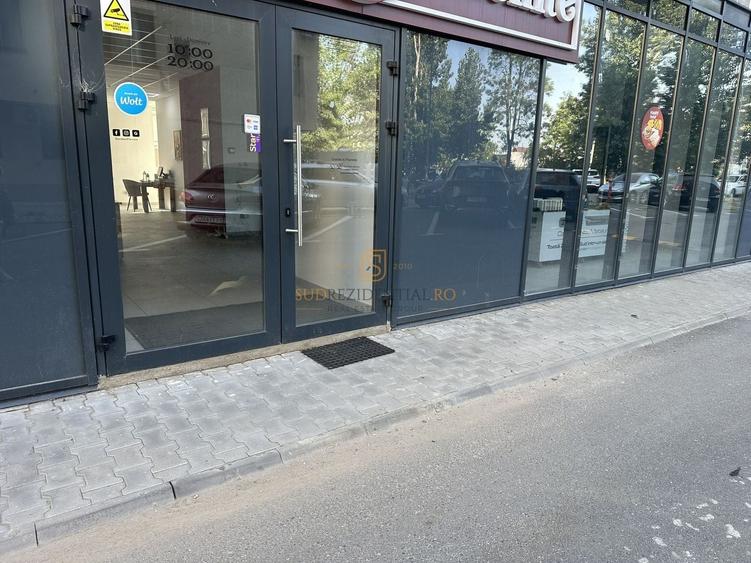 Spațiu comercial, de 135.39999389648 mp, în Berceni