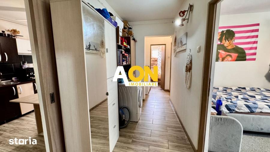 Apartament cu 3 camere decomandat în Cetate