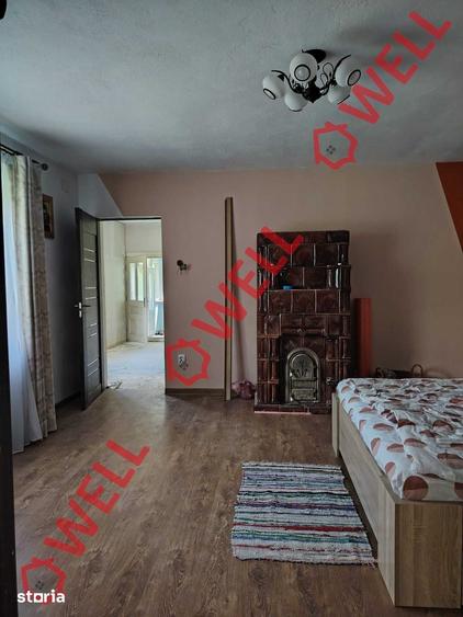 Casă cu 3 camere cu Teren 1129 Mp în Zagon