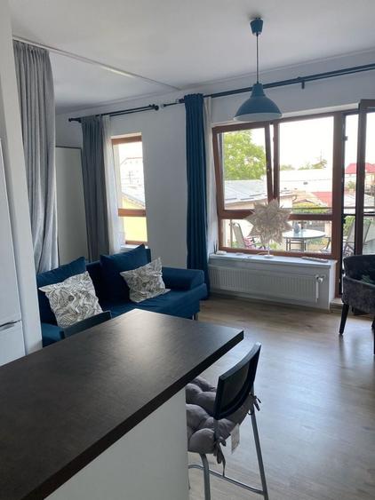Apartament cu 2 camere semidecomandat în Mihai Bravu