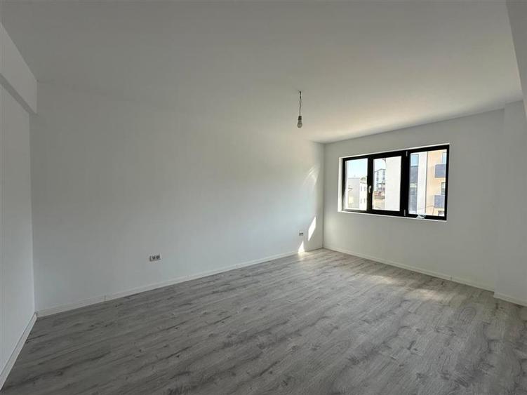 Garsonieră decomandată în Lunca Cetățuii