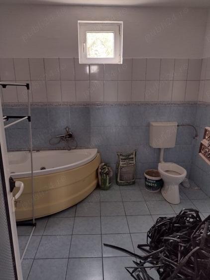 Casă cu 5 camere în Buturugeni