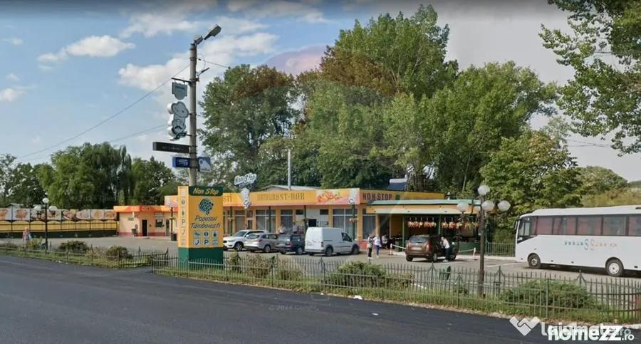 Spațiu comercial, de 1,700 mp, în Obrejița