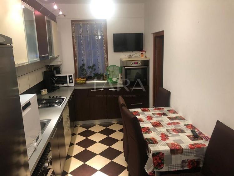 Apartament cu 3 camere decomandat, mobilat în Florești