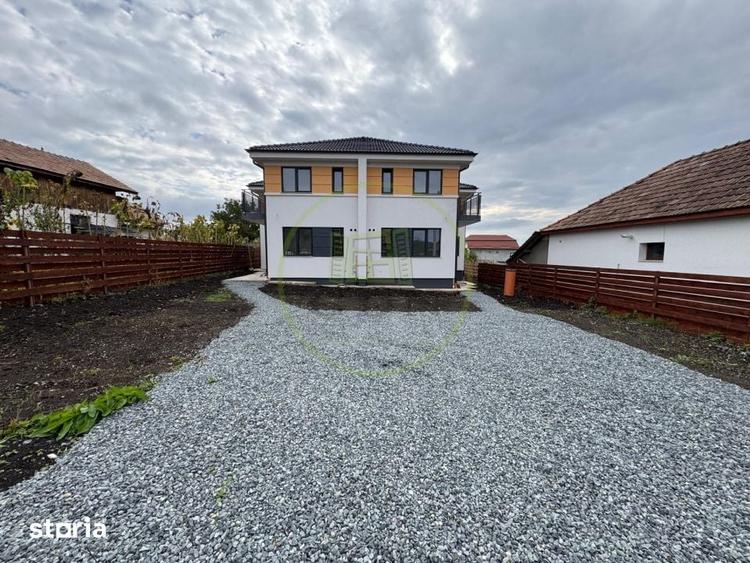 Casă cu 4 camere cu Teren 340 Mp în Tureni