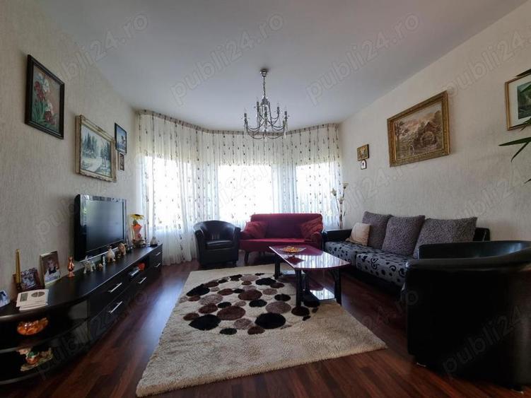 Vanzare casa p+1 - 2