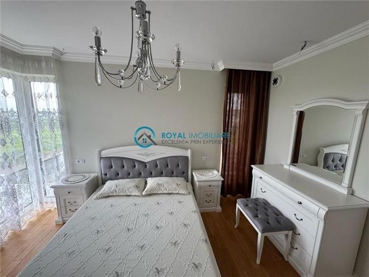 Casă individuală cu 5 camere cu Teren 500 Mp în Păulești