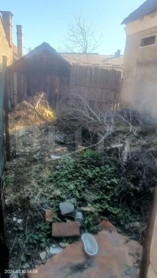 Casă individuală cu 2 camere cu Canalizare în Reghin
