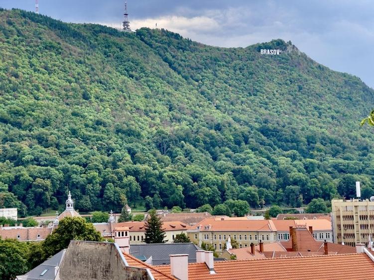Apartament 3 Camere -107 mp - 2 Băi - Priveliște Superbă - Centrul Istoric - 8