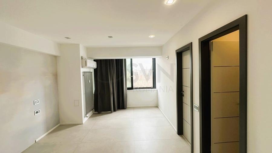 Apartament cu 4 camere decomandat, mobilat în Unirii