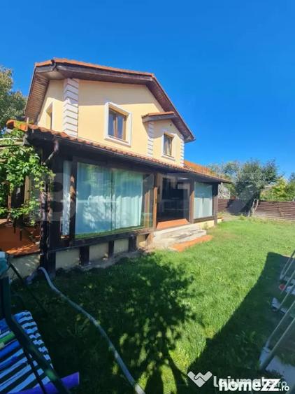 Casa individuala cu 4 camere, 520 mp de teren, zona cu acces - 15