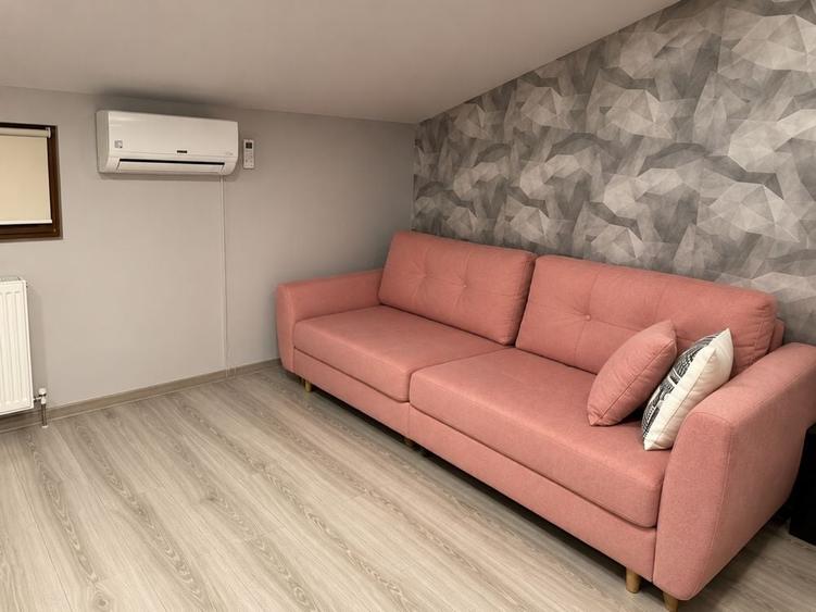 Apartament cu 2 camere semidecomandat în Gorjului