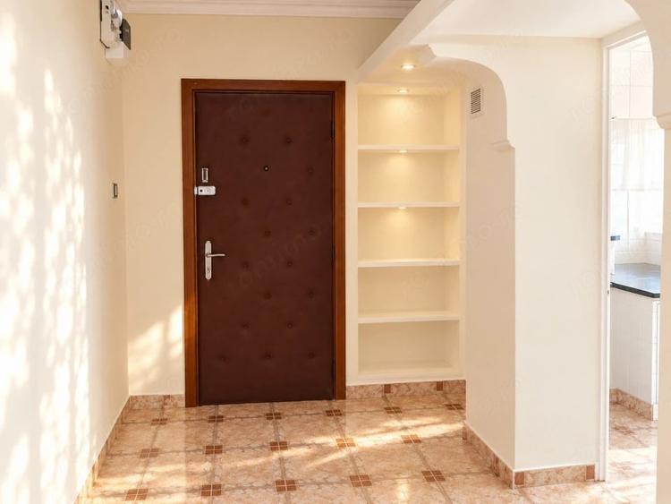 Spațiu comercial, de 50 mp, în Banat