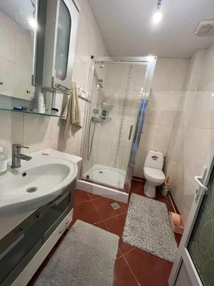 Casă cu 1 camere cu Teren 495 Mp în Ronaț