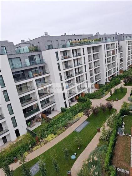Apartament cu 2 camere semidecomandat, mobilat în Băneasa