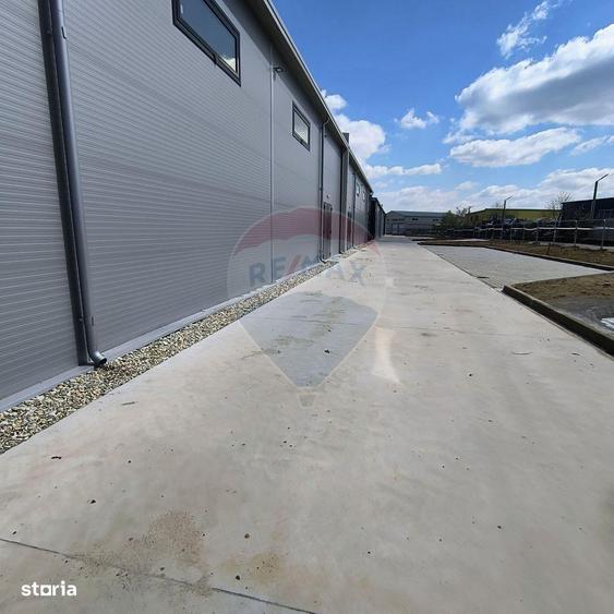 Spațiu comercial, de 595 mp, în Central