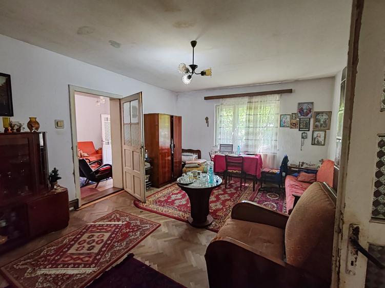 Casă cu 6 camere cu Canalizare în Bartolomeu