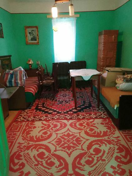 Casă cu 3 camere în Mailat