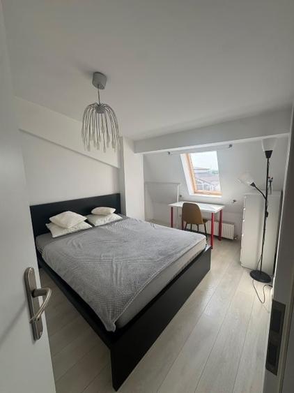 Apartament cu 3 camere semidecomandat, mobilat în 1 Decembrie 1918