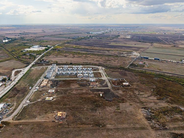 Teren Construcții intravilan de 440 mp, în Mehala