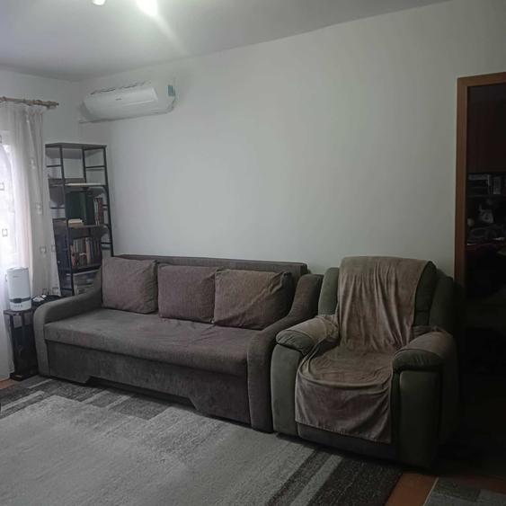 Apartament cu 2 camere semidecomandat în Rogerius
